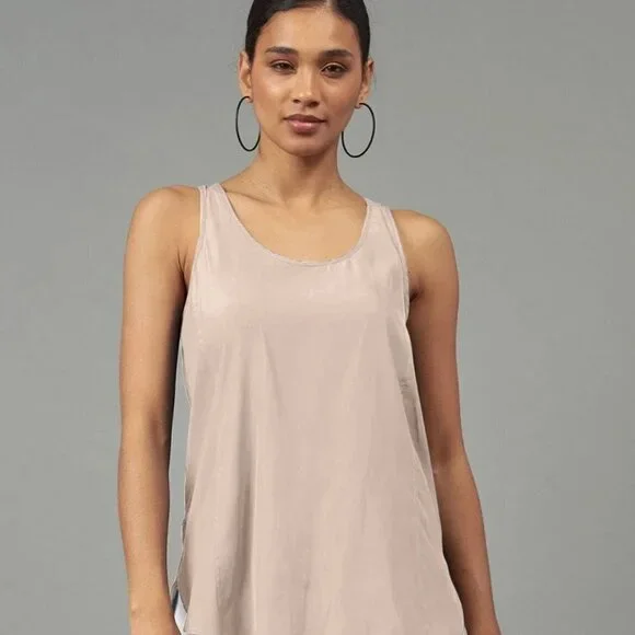 Lola and Sophie | Metallic Blush Tank Blouse M - Picture 3 of 5